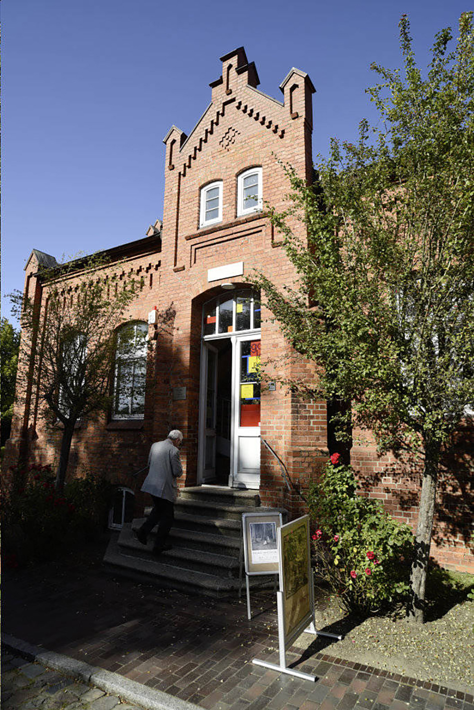 Eingang Galerie im Kloster (Foto: Frank Hormann/nordlicht)