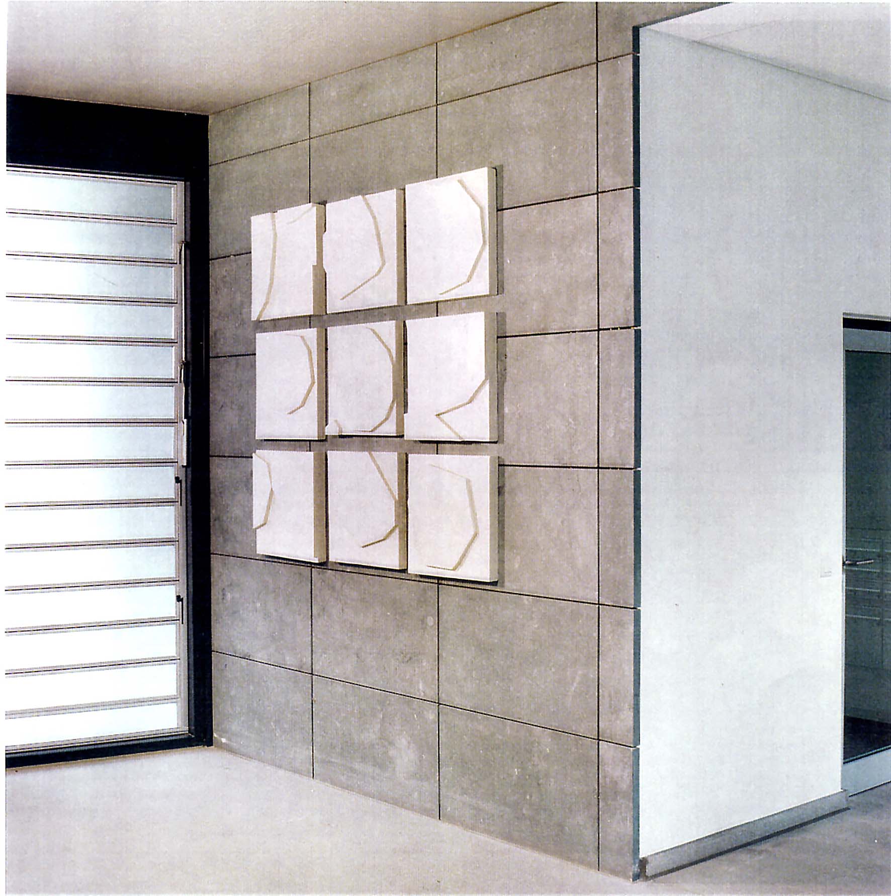 Miriam Giessler: Wallpieces. Gipstafeln (Foto: Peter Irmai)